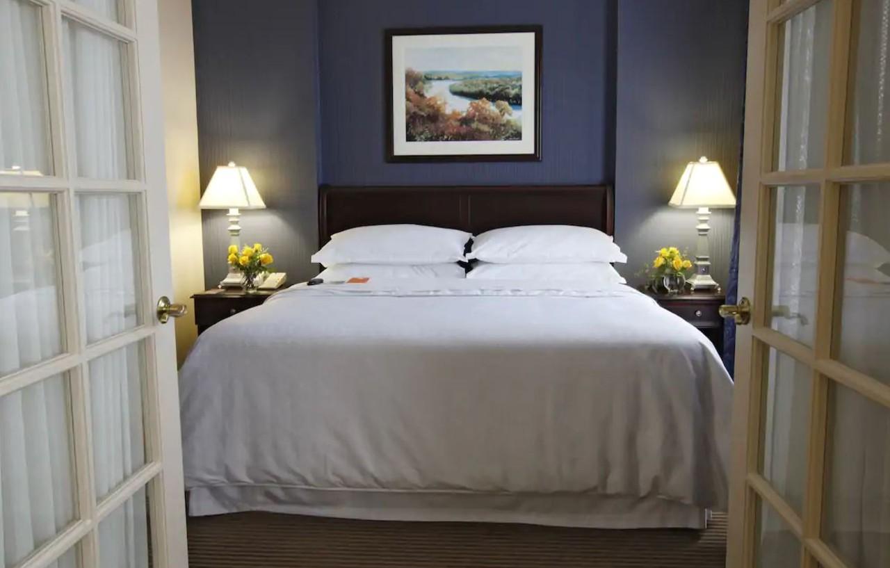 Sheraton Suites Columbus Worthington エクステリア 写真