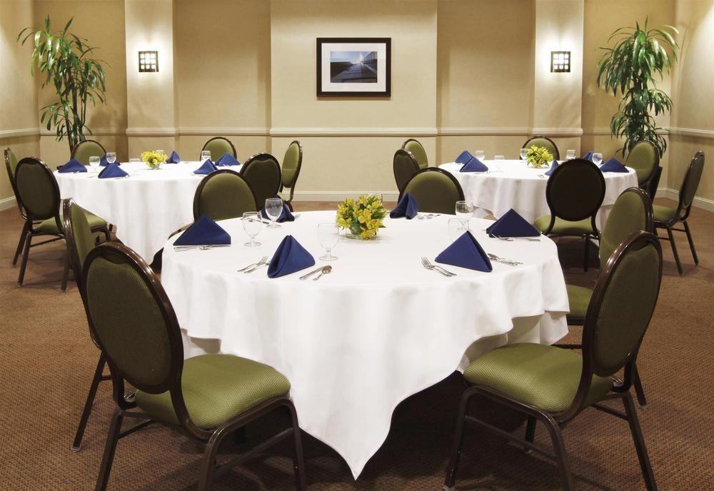 Sheraton Suites Columbus Worthington エクステリア 写真