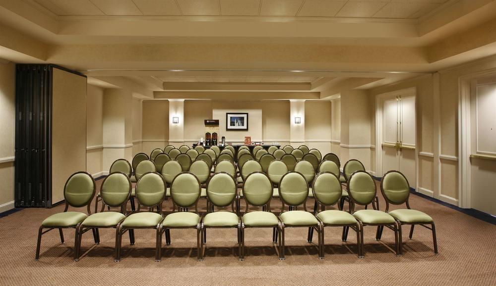 Sheraton Suites Columbus Worthington エクステリア 写真