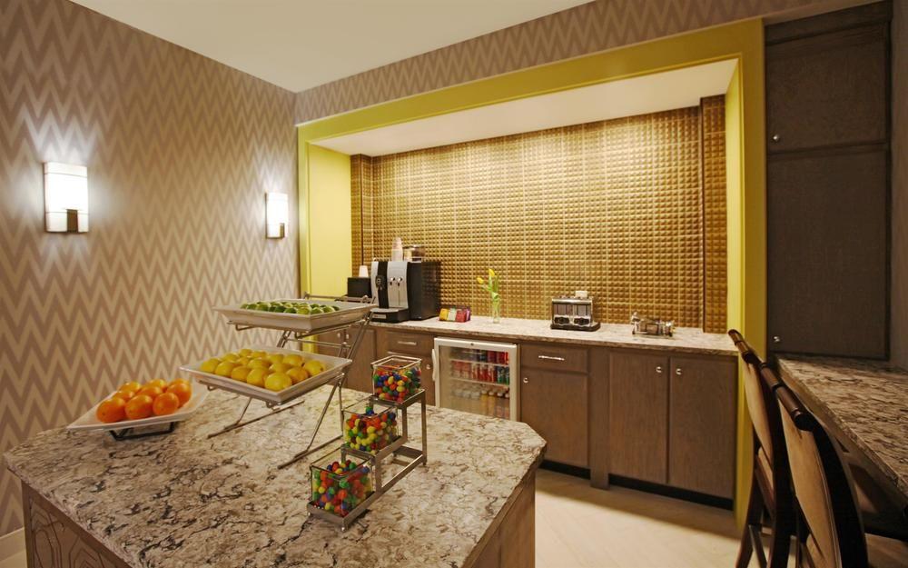 Sheraton Suites Columbus Worthington エクステリア 写真
