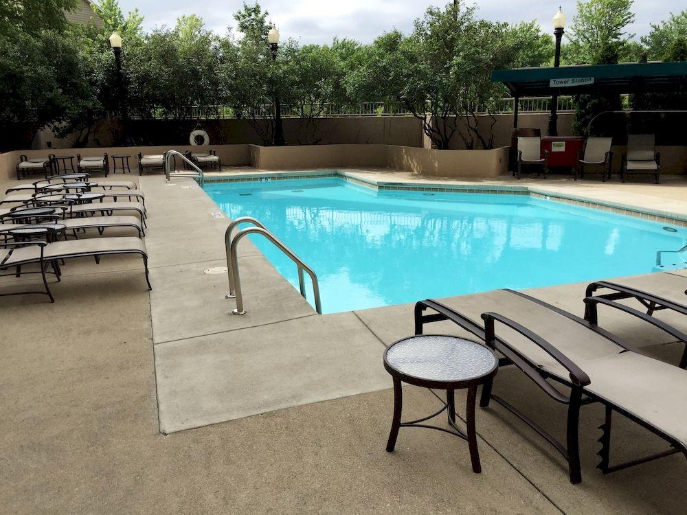 Sheraton Suites Columbus Worthington エクステリア 写真