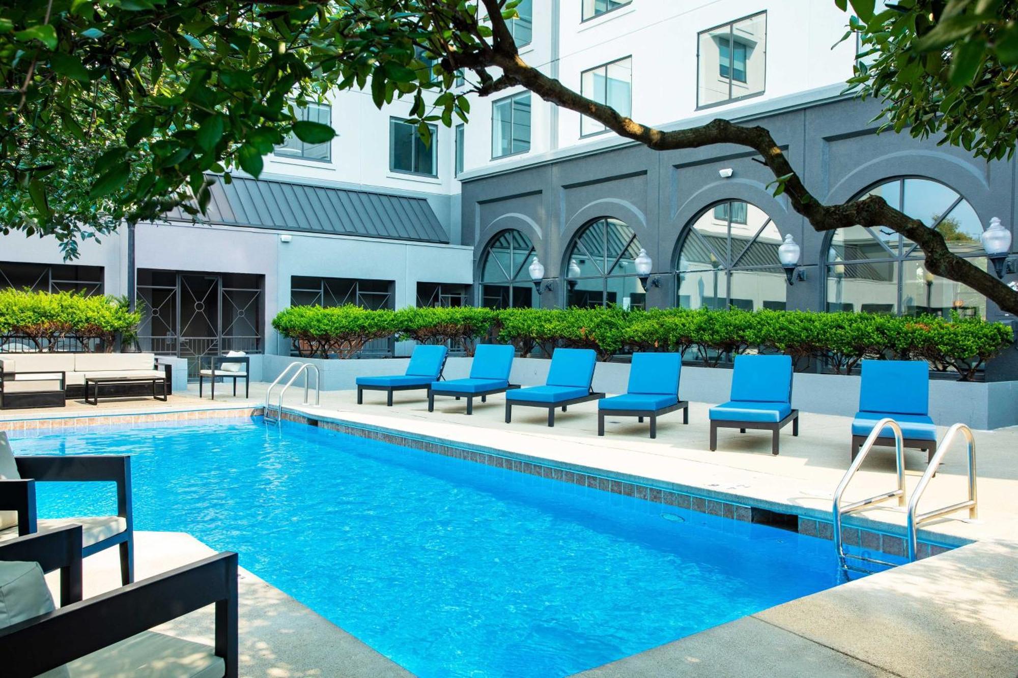 Sheraton Suites Columbus Worthington エクステリア 写真