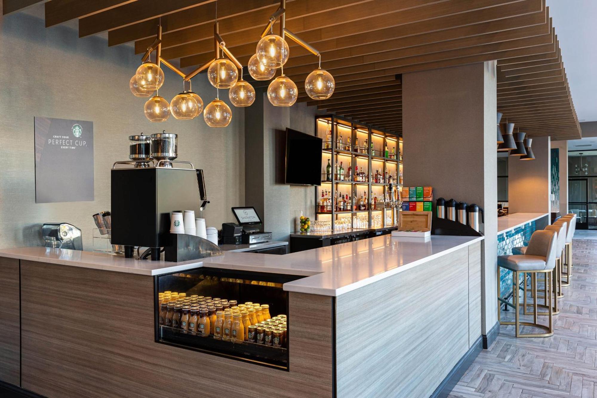 Sheraton Suites Columbus Worthington エクステリア 写真