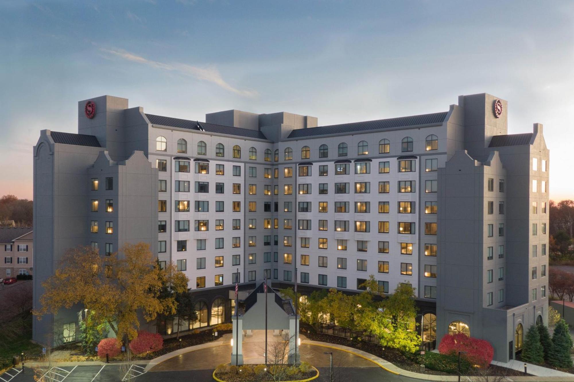 Sheraton Suites Columbus Worthington エクステリア 写真